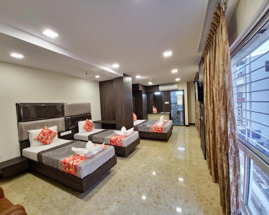 Hotel Sheraton Grande At Puratchi Thalaivar Dr Mgr Railway Station Chennai